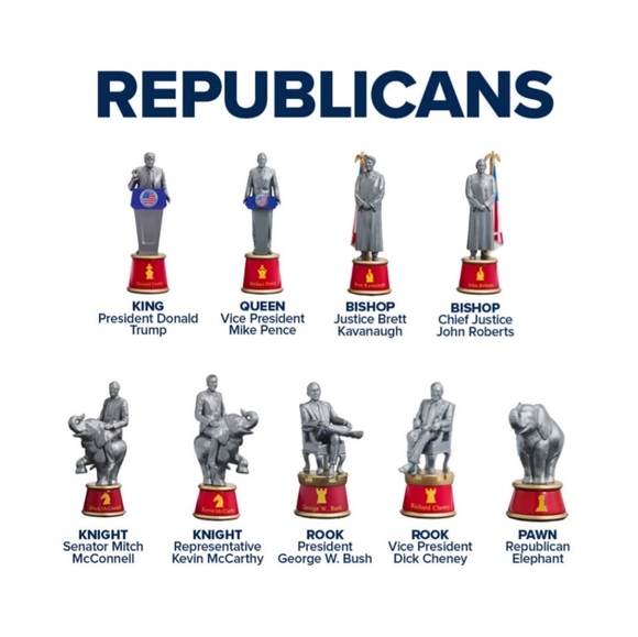 *LIMITED EDITION* Battle For The White House Chess Set - Picture 4 of 6